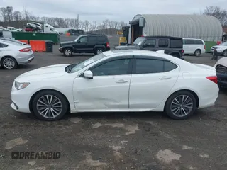 2018 Acura TLX w/Advance Pkg with VIN 19UUB3F70JA006640, listed as a IAAI auction lot 41706149 with 156,763 mi miles. Bid and sale history available at carsss.com. Image 14.
