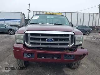 1999 Ford F-250 XL z VIN 1FTNX21L1XEE62439, wystawiony jako IAAI lot #41543558 z przebiegiem 184 437 mil mil oraz . Historia ofert i sprzedaży dostępna na DreamBid. Obrazek 11.