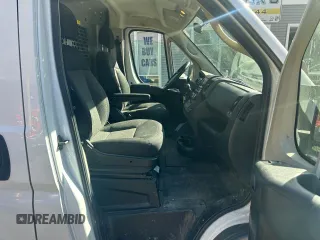 2018 Ram ProMaster Cargo with VIN 3C6TRVAG0JE148452, listed as a Copart auction lot 55467765 with 130,100 mi miles and Clean Title. Bid and sale history available at DreamBid. Image 5.