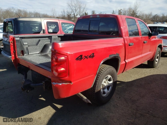 2006 Dodge Dakota SLT with VIN 1D7HW48N86S502041, listed as a Copart auction lot 48304125 with 174,540 mi miles and Salvage Title. Bid and sale history available at carsss.com. Image 3.