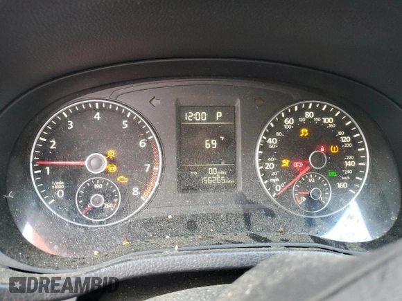 2015 Volkswagen Passat Wolfsburg Edition with VIN 1VWAT7A38FC062182, listed as a Copart auction lot 57321765 with 156,265 mi miles and Salvage title. Bid and sale history available at DreamBid. Image 9.