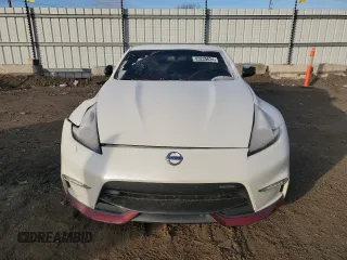 2016 Nissan 370Z z VIN JN1AZ4EH2GM935381, wystawiony jako Copart lot #83220624 z przebiegiem 56 907 mil mil oraz Szkoda całkowita • Salvage title. Historia ofert i sprzedaży dostępna na DreamBid. Obrazek 5.