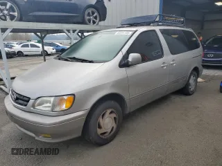 2001 Toyota Sienna LE z VIN 4T3ZF13C91U396296, wystawiony jako Copart lot #88094105 z przebiegiem 111 273 mil mil oraz Tytuł czysty. Historia ofert i sprzedaży dostępna na DreamBid. Obrazek 1.