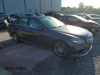 2016 Mercedes-Benz E 350 Luxury z VIN WDDHF8JB5GB203471, wystawiony jako Copart lot #56879695 z przebiegiem 70 983 mil mil oraz Szkoda całkowita • Salvage title. Historia ofert i sprzedaży dostępna na DreamBid. Obrazek 4.