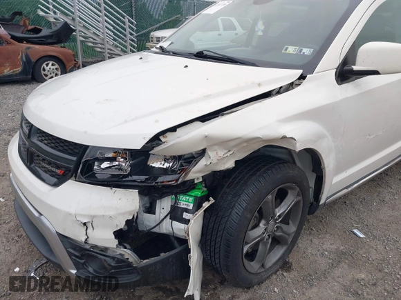 2015 Dodge Journey Crossroad with VIN 3C4PDCGG0FT547112, listed as a IAAI auction lot 42607720 with 114,481 mi miles and . Bid and sale history available at DreamBid. Image 6.