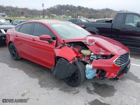 2020 Ford Fusion SE with VIN 3FA6P0HD2LR251447, listed as a IAAI auction lot 40978780 with 90,713 mi miles. Bid and sale history available at carsss.com. Image 1.