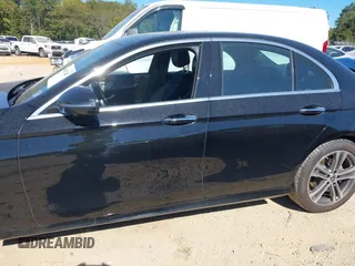 2021 Mercedes-Benz E 350 with VIN W1KZF8EB0MA947219, listed as a IAAI auction lot 40617447 with 59,873 mi miles and . Bid and sale history available at DreamBid. Image 15.