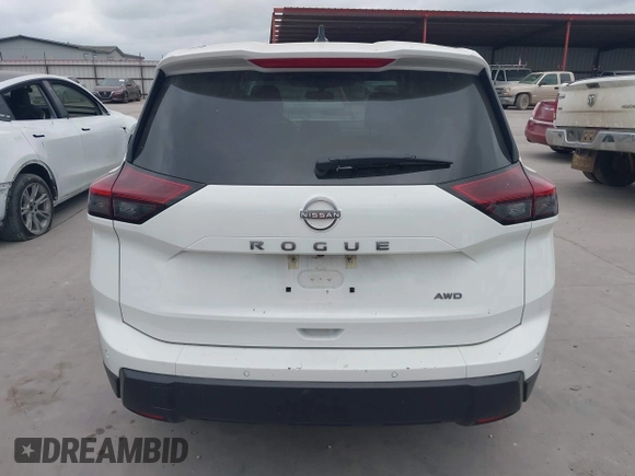 2024 Nissan Rogue S with VIN 5N1BT3AB2RC749214, listed as a IAAI auction lot 42050444 with 16,645 mi miles. Bid and sale history available at carsss.com. Image 17.