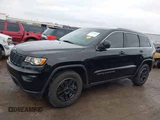 2018 Jeep Grand Cherokee Laredo E z VIN 1C4RJEAG1JC275535, wystawiony jako IAAI lot #41120357 z przebiegiem 108 109 mil mil oraz . Historia ofert i sprzedaży dostępna na DreamBid. Obrazek 14.