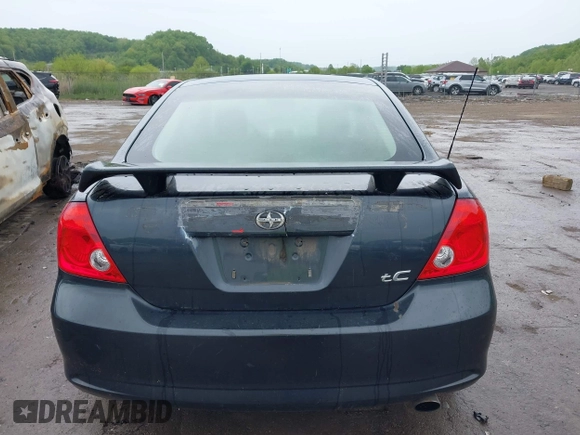 2007 Scion tC Spec z VIN JTKDE177570172801, wystawiony jako IAAI lot #42232540 z przebiegiem 251 571 mil mil oraz . Historia ofert i sprzedaży dostępna na DreamBid. Obrazek 16.