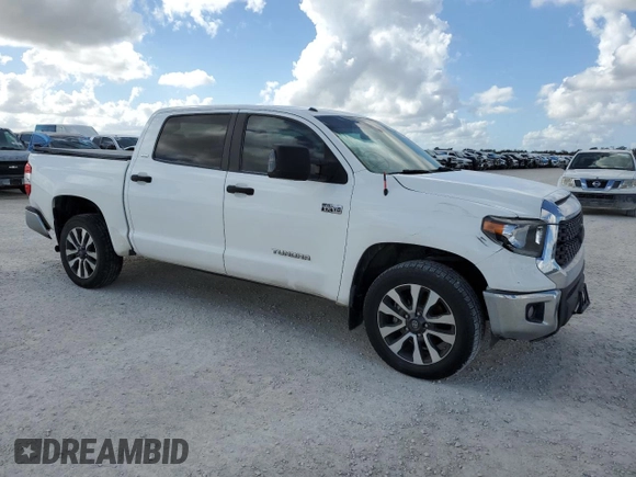 2018 Toyota Tundra 2WD SR5 with VIN 5TFEY5F12JX233799, listed as a Copart auction lot 82091024 with 105,972 mi miles and Non Repairable. Bid and sale history available at carsss.com. Image 4.