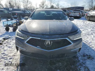 2018 Acura RLX w/Technology Pkg with VIN JH4KC1F57JC001458, listed as a Copart auction lot 42004965 with 31,216 mi miles and Clean Title. Bid and sale history available at carsss.com. Image 5.