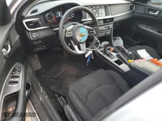 2019 Kia Optima LX with VIN 5XXGT4L31KG305687, listed as a Copart auction lot 43200895 with 94,436 mi miles and Salvage Title. Bid and sale history available at carsss.com. Image 8.