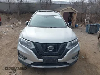 2017 Nissan Rogue SL with VIN 5N1AT2MV8HC770837, listed as a IAAI auction lot 41854052 with 71,537 mi miles. Bid and sale history available at carsss.com. Image 12.