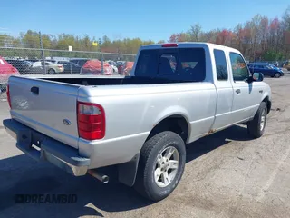 2004 Ford Ranger XL Fleet with VIN 1FTZR15E44TA15645, listed as a IAAI auction lot 42144282 with 252,612 mi miles. Bid and sale history available at carsss.com. Image 4.