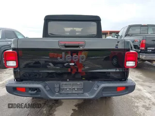 2020 Jeep Gladiator Sport S с VIN 1C6HJTAG8LL122726, выставлен на аукционе IAAI как лот 41886929 с пробегом 82 473 миль миль и . История ставок и продаж доступна на DreamBid. Изображение 17.