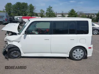2006 Scion xB z VIN JTLKT334164044417, wystawiony jako IAAI lot #42113401 z przebiegiem 125 982 mil mil oraz . Historia ofert i sprzedaży dostępna na DreamBid. Obrazek 14.