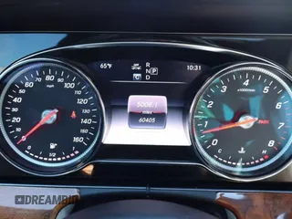 2019 Mercedes-Benz E-Class E 450 with VIN WDDZH6JB3KA507304, listed as a Copart auction lot 50660705 with 60,405 mi miles and Salvage Title. Bid and sale history available at carsss.com. Image 8.
