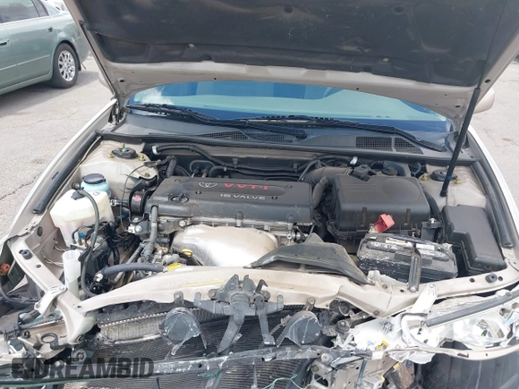 2006 Toyota Camry STD z VIN 4T1BE30KX6U658158, wystawiony jako IAAI lot #42394262 z przebiegiem 102 830 mil mil oraz . Historia ofert i sprzedaży dostępna na DreamBid. Obrazek 10.