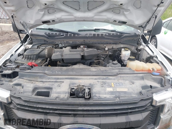 2018 Ford F-250 XL with VIN 1FDBF2A62JEC21198, listed as a IAAI auction lot 42362024 with 104,276 mi miles and . Bid and sale history available at DreamBid. Image 10.