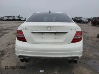 2009 Mercedes-Benz C 63 AMG with VIN WDDGF77X39F284619, listed as a Copart auction lot 61076125 with 108,601 mi miles and Salvage title. Bid and sale history available at DreamBid. Image 6.