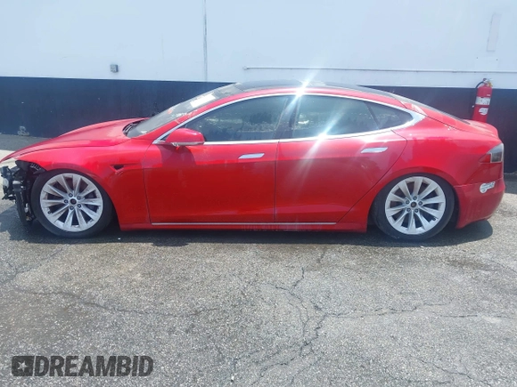 2016 Tesla Model S 90D with VIN 5YJSA1E23GF157488, listed as a IAAI auction lot 38049947 with Not provided miles and . Bid and sale history available at DreamBid. Image 15.