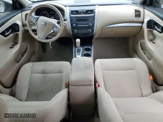 2014 Nissan Altima 2.5 S with VIN 1N4AL3AP5EN386441, listed as a Copart auction lot 49894295 with 165,887 mi miles and Clean Title. Bid and sale history available at carsss.com. Image 8.