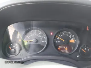 2015 Jeep Patriot High Altitude с VIN 1C4NJRFB7FD176142, выставлен на аукционе IAAI как лот 42720889 с пробегом 173 399 миль миль и . История ставок и продаж доступна на DreamBid. Изображение 7.