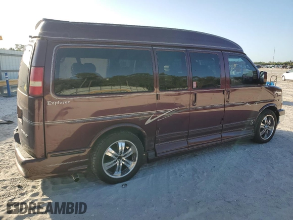 2005 Chevrolet Express Cargo Van YF7 Upfitter with VIN 1GBFG15T751154645, listed as a Copart auction lot 84732304 with 38,363 mi miles and Salvage Title. Bid and sale history available at carsss.com. Image 3.