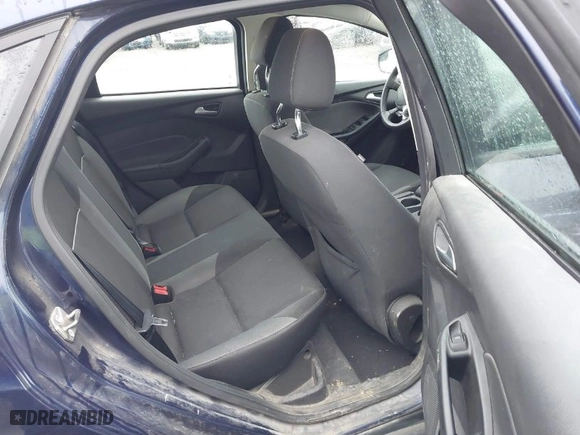 2012 Ford Focus SE with VIN 1FAHP3F21CL126644, listed as a IAAI auction lot 41592929 with 188,863 mi miles. Bid and sale history available at carsss.com. Image 8.