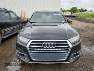 2017 Audi Q7 Premium Plus with VIN WA1LAAF79HD034392, listed as a Copart auction lot 60618655 with 136,222 mi miles and Clean title. Bid and sale history available at DreamBid. Image 5.