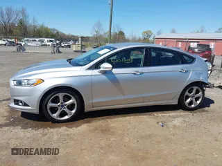 2014 Ford Fusion SE with VIN 1FA6P0H75E5397714, listed as a IAAI auction lot 42072025 with 145,664 mi miles. Bid and sale history available at carsss.com. Image 15.