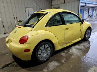 2004 Volkswagen New Beetle Coupe GL with VIN 3VWBK31C54M417157, listed as a Copart auction lot 44952905 with 0 mi miles and Salvage Title. Bid and sale history available at carsss.com. Image 3.