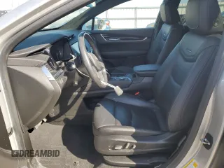 2020 Cadillac XT5 Premium Luxury AWD с VIN 1GYKNDRS0LZ133776, выставлен на аукционе Copart как лот 50873725 с пробегом 37 045 миль миль и Списание • Salvage title. История ставок и продаж доступна на DreamBid. Изображение 7.