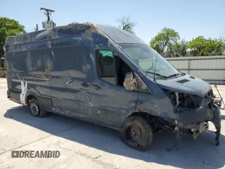 2020 Ford Transit Cargo z VIN 1FTBR3X86LKA48378, wystawiony jako Copart lot #52864655 z przebiegiem 119 031 mil mil oraz Szkoda całkowita • Salvage title. Historia ofert i sprzedaży dostępna na DreamBid. Obrazek 4.