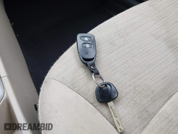 2016 Hyundai Accent SE with VIN KMHCT4AE9GU995267, listed as a IAAI auction lot 42347749 with 177,145 mi miles and . Bid and sale history available at DreamBid. Image 11.