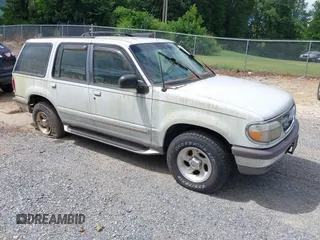 1997 Ford Explorer XL с VIN 1FMDU34X6VZA18211, выставлен на аукционе IAAI как лот 42522544 с пробегом 222 932 миль миль и . История ставок и продаж доступна на DreamBid. Изображение 1.
