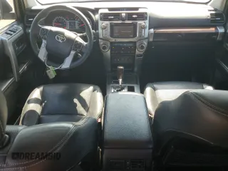 2017 Toyota 4Runner SR5 с VIN JTEZU5JR6H5158116, выставлен на аукционе Copart как лот 51994855 с пробегом 118 095 миль миль и Списание • Salvage title. История ставок и продаж доступна на DreamBid. Изображение 8.