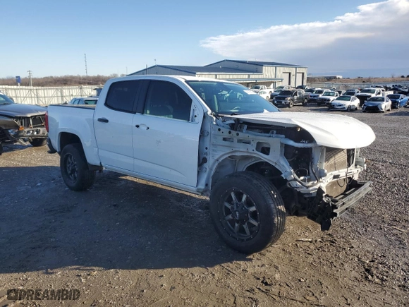 2020 Chevrolet Colorado 2WD Work Truck with VIN 1GCGSBEA9L1100733, listed as a Copart auction lot 43152125 with 61,713 mi miles and Salvage Title. Bid and sale history available at carsss.com. Image 4.
