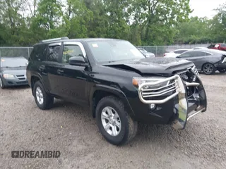 2023 Toyota 4Runner SR5 с VIN JTEMU5JR1P6159399, выставлен на аукционе IAAI как лот 42319544 с пробегом 37 805 миль миль и . История ставок и продаж доступна на DreamBid. Изображение 1.