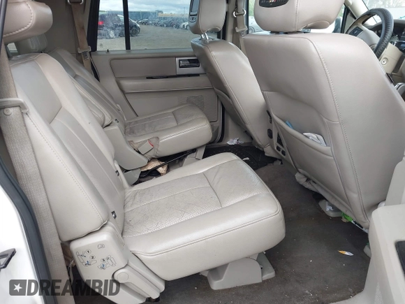 2011 Ford Expedition EL Limited with VIN 1FMJK2A59BEF05119, listed as a IAAI auction lot 40565102 with 216,751 mi miles. Bid and sale history available at carsss.com. Image 8.