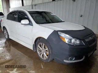 2013 Subaru Legacy Limited z VIN 4S3BMBK66D3031820, wystawiony jako Copart lot #63932495 z przebiegiem 135 265 mil mil oraz Czysty tytuł • Clean title. Historia ofert i sprzedaży dostępna na DreamBid. Obrazek 4.