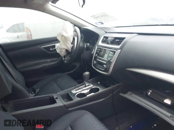 2017 Nissan Altima SV with VIN 1N4AL3AP9HC495694, listed as a IAAI auction lot 41097593 with 83,956 mi miles and . Bid and sale history available at carsss.com. Image 5.