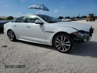 2018 Jaguar XJ with VIN SAJWA1C74J8W15533, listed as a Copart auction lot 74861673 with 46,399 mi miles. Bid and sale history available at carsss.com. Image 4.
