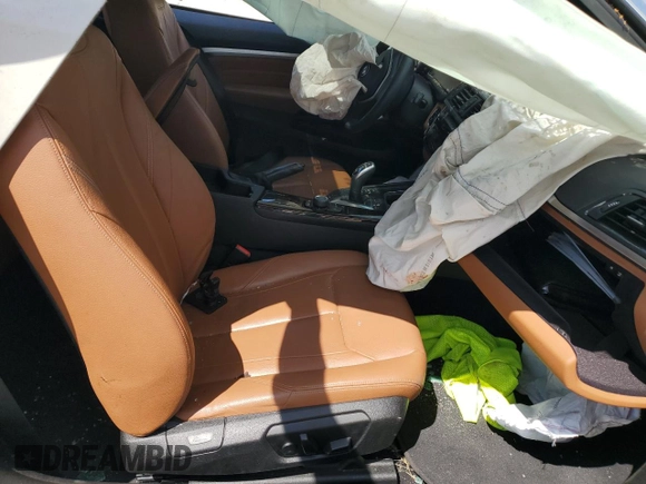2015 BMW 4 Series 435i с VIN WBA3R1C55FK194700, выставлен на аукционе Copart как лот 53197794 с пробегом Не указан миль и Списание • Salvage title. История ставок и продаж доступна на DreamBid. Изображение 7.