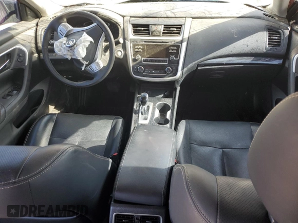 2017 Nissan Altima SL z VIN 1N4AL3AP5HC476687, wystawiony jako Copart lot #53542475 z przebiegiem 60 794 mil mil oraz Szkoda całkowita • Salvage title. Historia ofert i sprzedaży dostępna na DreamBid. Obrazek 8.