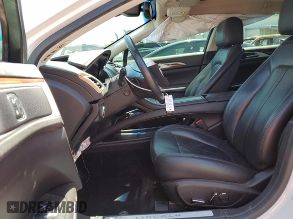 2014 Lincoln MKZ with VIN 3LN6L2J94ER813676, listed as a Copart auction lot 61646284 with 111,388 mi miles and Salvage Title. Bid and sale history available at carsss.com. Image 7.