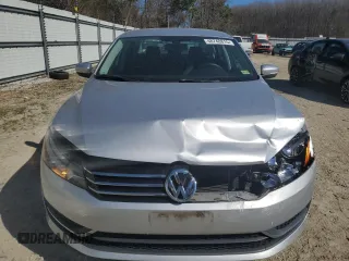 2015 Volkswagen Passat S with VIN 1VWAS7A33FC080026, listed as a Copart auction lot 48748815 with 100,579 mi miles and Salvage title. Bid and sale history available at DreamBid. Image 5.