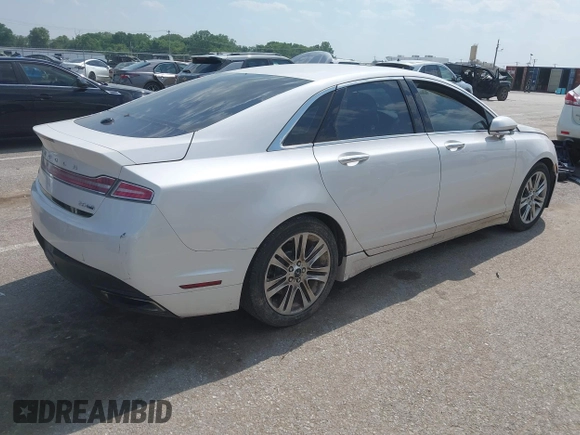 2013 Lincoln MKZ with VIN 3LN6L2J91DR820714, listed as a IAAI auction lot 42443838 with 113,301 mi miles and . Bid and sale history available at DreamBid. Image 4.