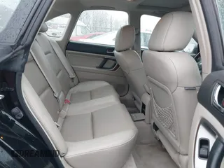 2006 Subaru Legacy Outback L.L. Bean z VIN 4S4BL86C264203453, wystawiony jako IAAI lot #41508438 z przebiegiem 164 209 mil mil oraz . Historia ofert i sprzedaży dostępna na DreamBid. Obrazek 8.